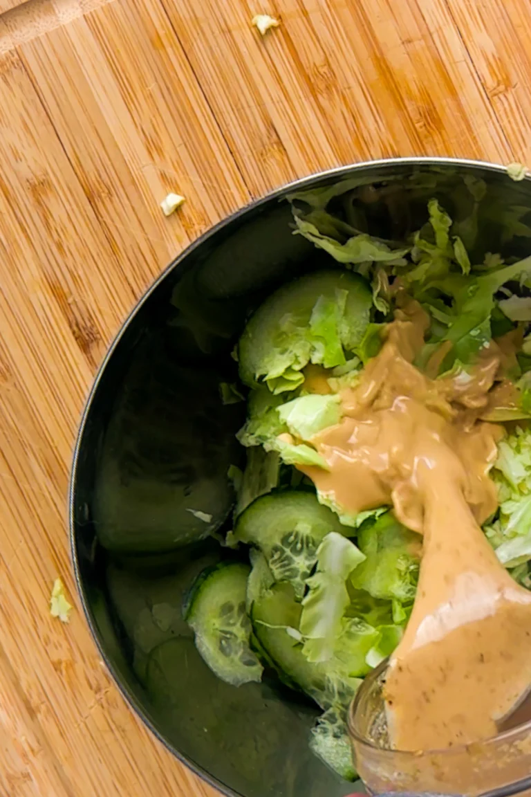 Asiatisk sesamdressing – äkta japanskt recept för mångsidig salladsdressing