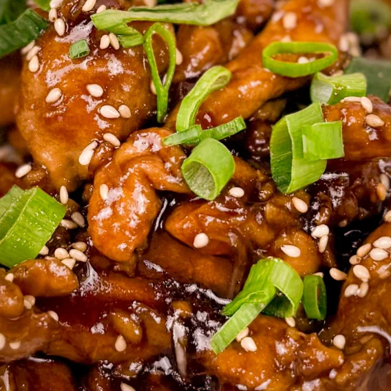 Kyckling Teriyaki Recept - enkel japansk wok serverad med ris eller nudlar