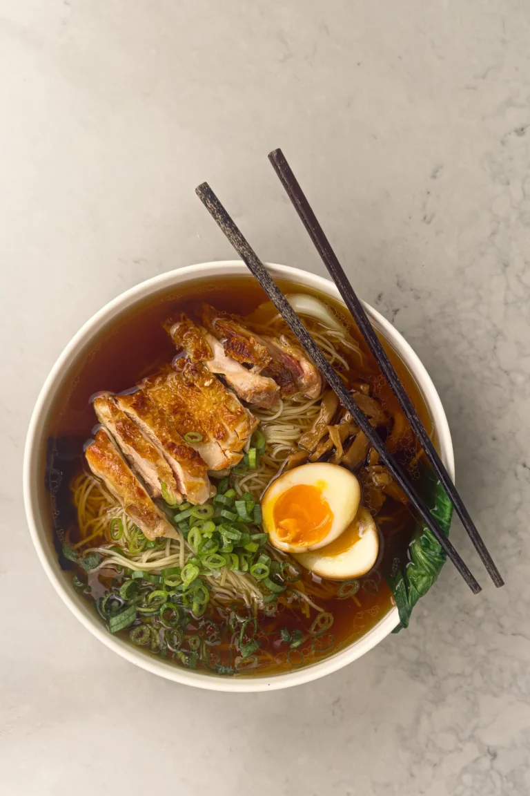 Snabb och enkel Ramen (shoyu)
