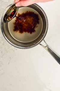 Blanda dashi och sojasås